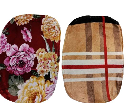 Floral and Plaid Patterned Kitchen Mittens